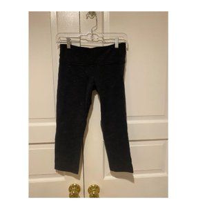 Lululemon Heather Grey Crop Leggings